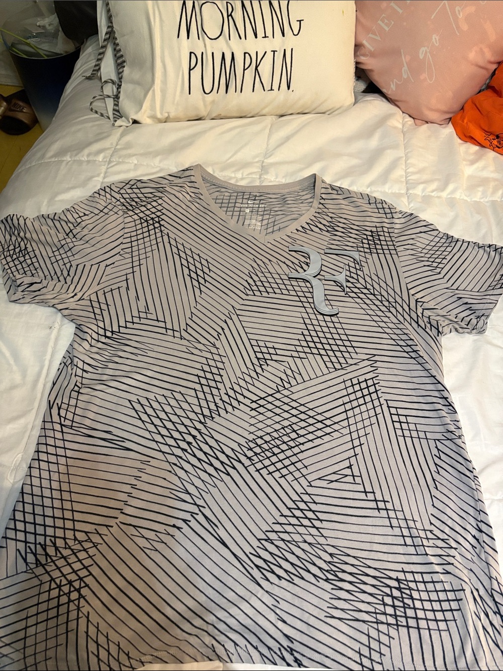 Nike Men's Rodger Freder V-Neck Short Sleeve Graphic Tee